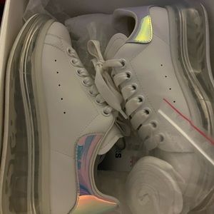 Worn 3 time. Like brand new